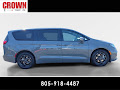 2022 Chrysler Pacifica Hybrid Limited