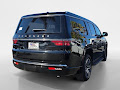 2025 Jeep Wagoneer Base