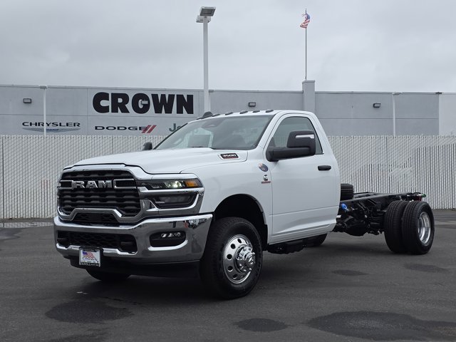 2025 RAM 3500 Chassis Cab Tradesman